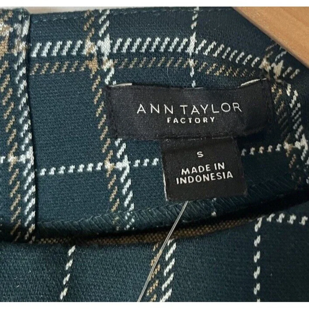 NWT Ann Taylor Factory Green Plaid Tie Front Blouse Size Small